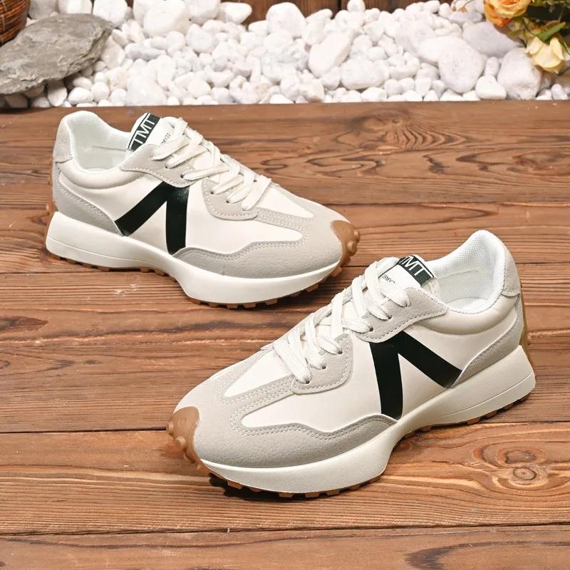 New Women's Casual Shoes Fashionable Lace Up Thick Soled Comfortable Sports Shoes Outdoor Running Shoes