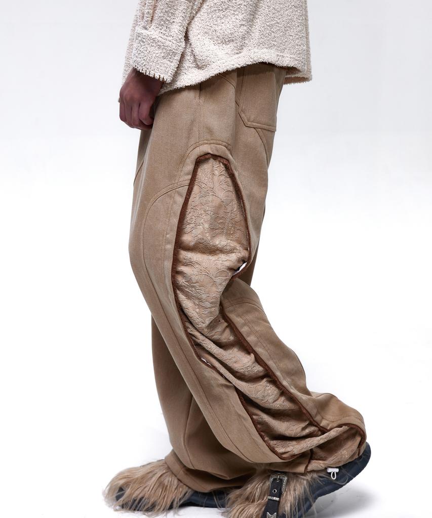 Aleseueseussi Incision Jacquard Mixed Pants - Beige
