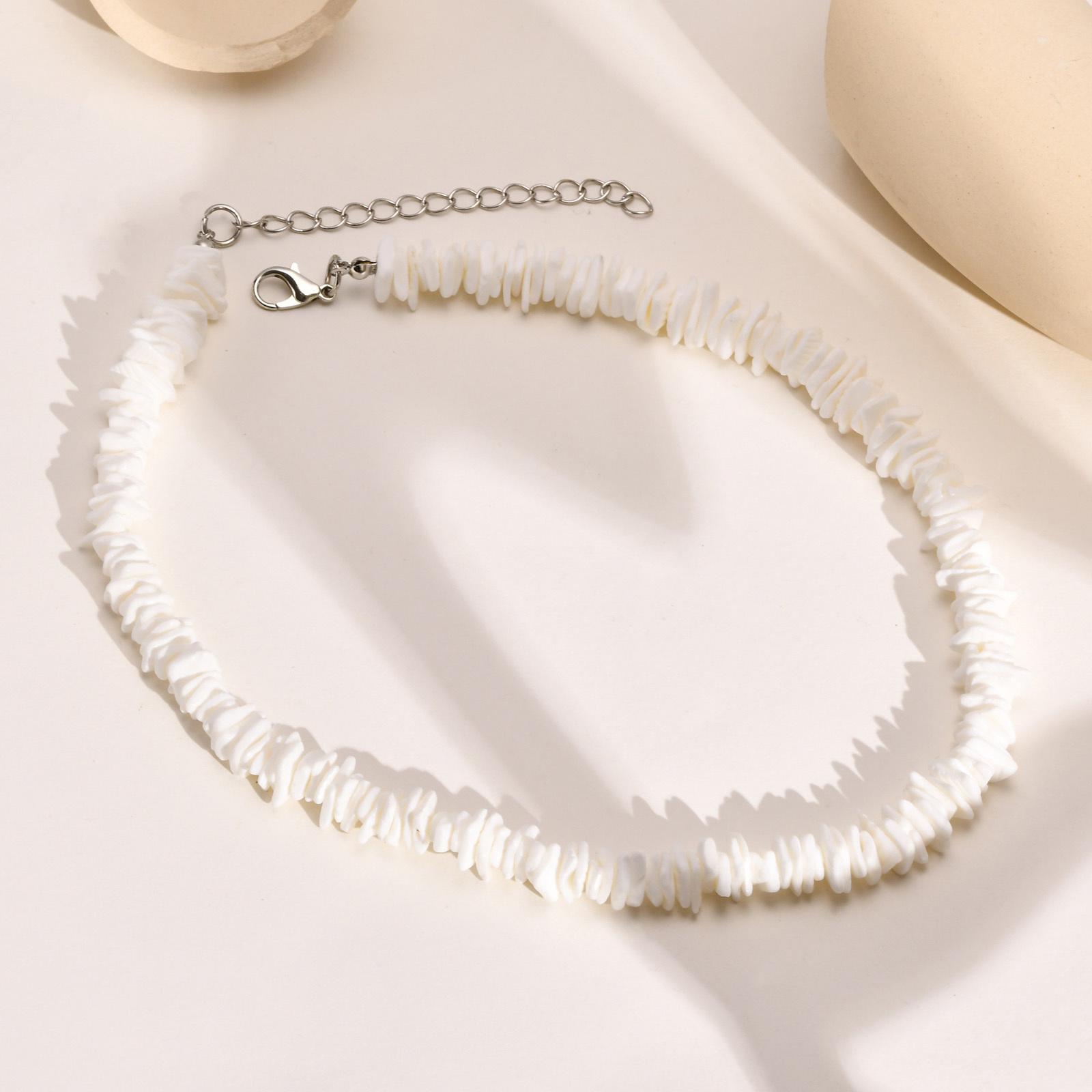 

Hawaiian White Chip Shell Choker Necklace for Women,Puka Shell Chain Link