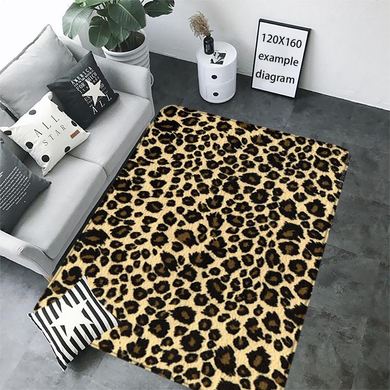 Doormat Flannel Floor Mat Leopard Grain Indoor Foot Rug Bedside Mats Kitchen Corridor Water Absorbent Carpet Ideal Balcony Decor