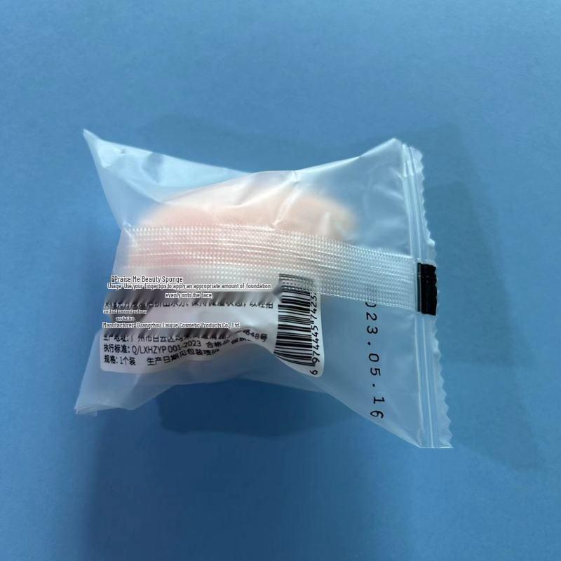 Косметический спонж: Спонж-капля и спонж-яйцо