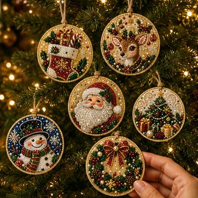 6 STuks Houten Kerstversieringen DIY Parelkunst Kit met Parels - Speciaal Gevormde Edelstenen Jute Hennep Touw om Op te Hangen - 3D Diamant Kunst Feestboom