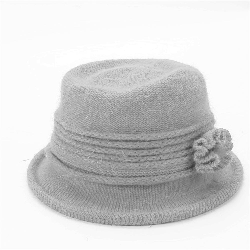 

1PC Women Winter Hat Keep Warm Cap Warm Set Fashion Hat For Women Casual Faux Fur Flower Knitted Hat