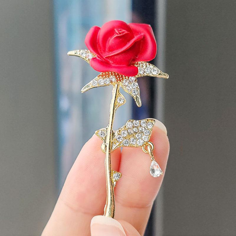 Three-Dimensional Pearl & Diamond Floral Brooch - Creative and Versatile Accessory