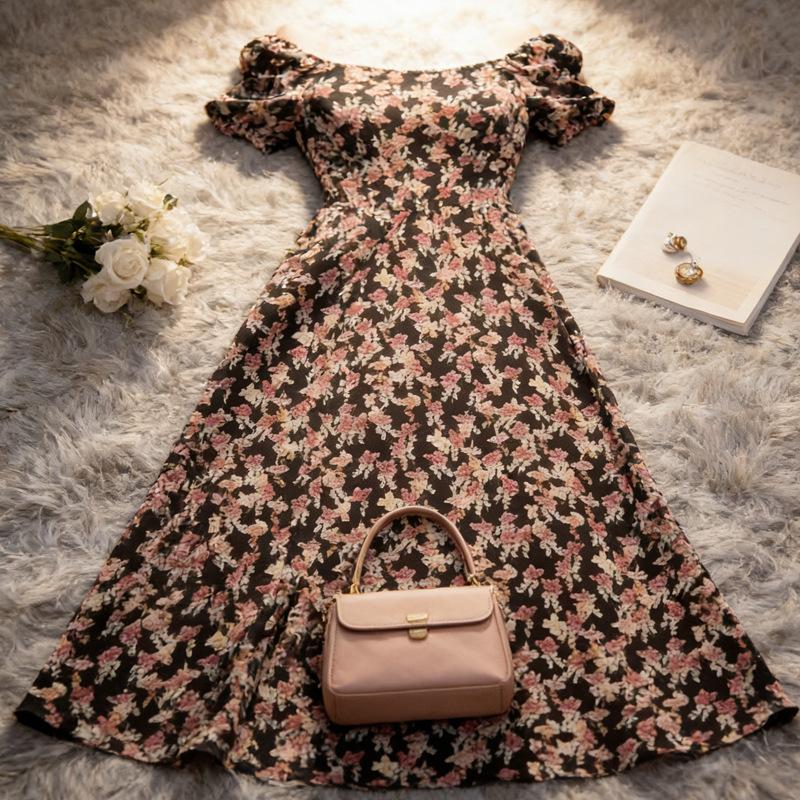 

Sweet romantic floral dress women s summer new pearl square neck bubble sleeve slit dress S