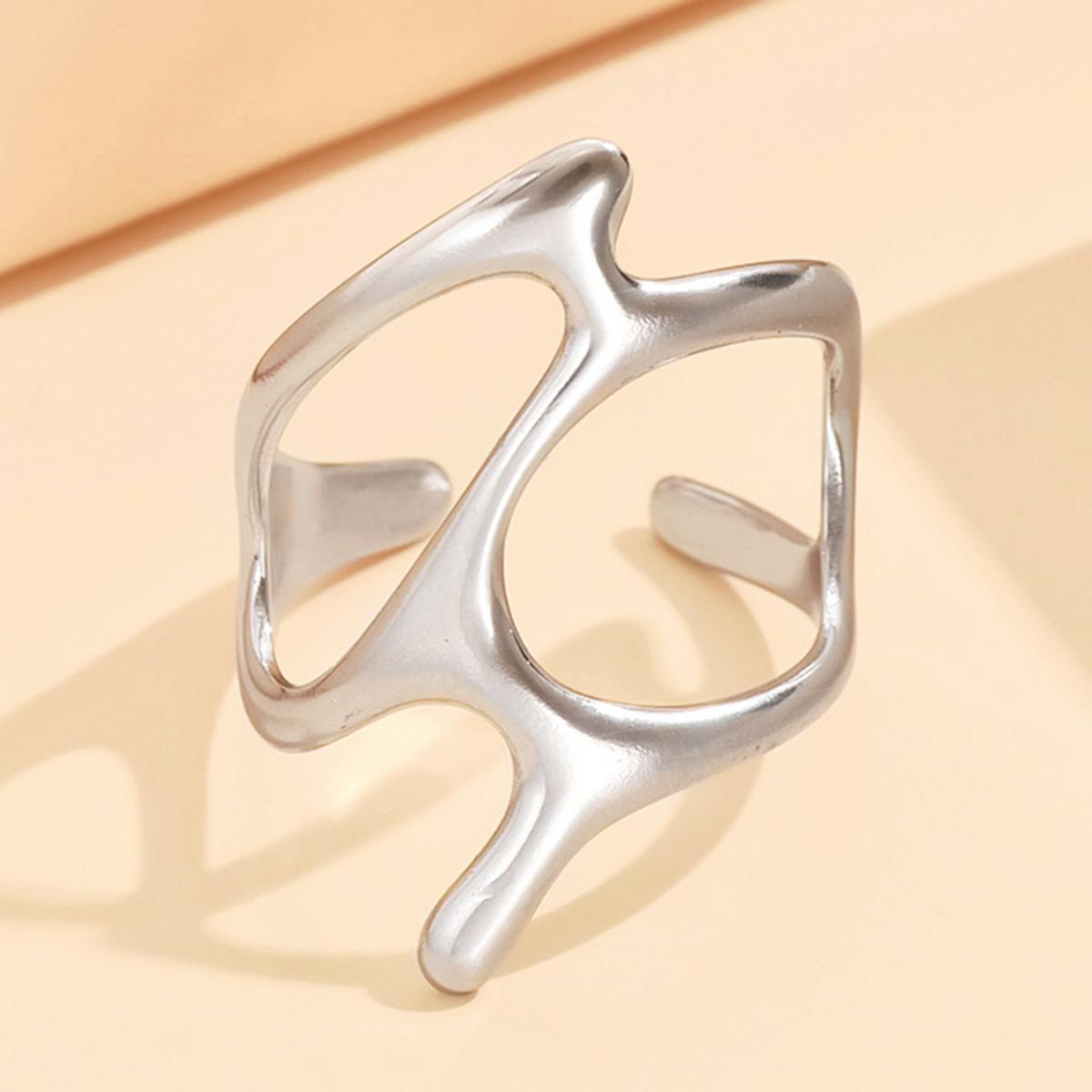 Versatile Hollow Irregular Ring: 18K Gold-Plated Stainless Steel Jewelry for Women