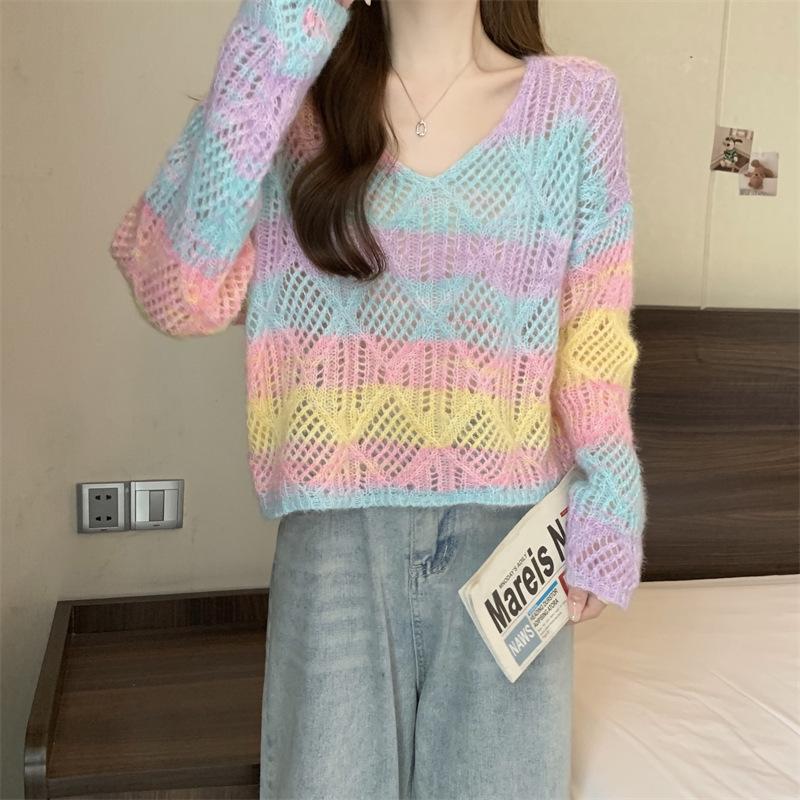 2024 European Loose Gradient V-neck Knit Sweater for Women - Autumn Sweet Style