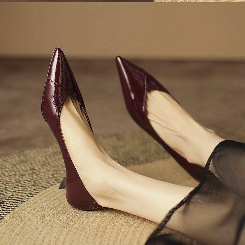 Light mouth thin heel commuter patent leather French versatile temperament high heels medium soft leather versatile single shoes comfortable pointed