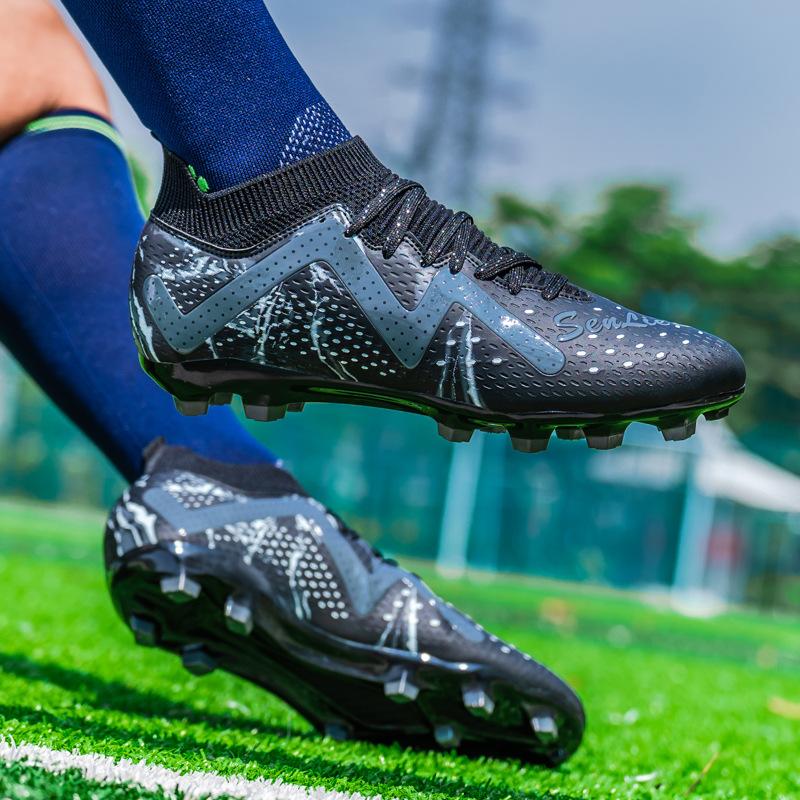 

Directly from the manufacturer help 2025 European Cup flying woven football shoes men s low-top TF broken nails grass training sports shoes 33