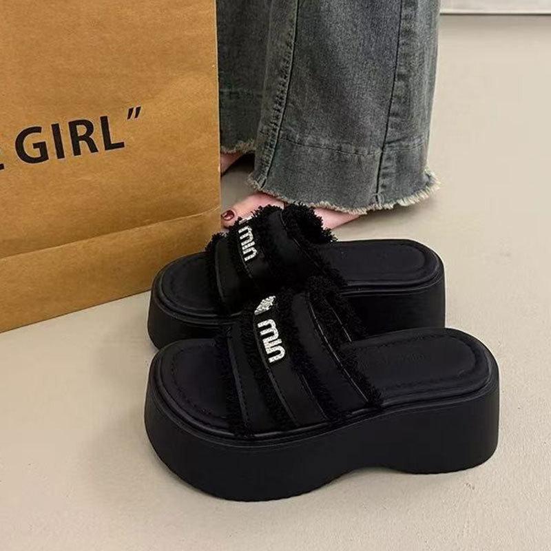 Beautiful Thick-bottomed Small Fragrant Cool Slippers Women's Summer Wear 2025 New Models with Skirts, High-end Internet Celebrity One-word Drag