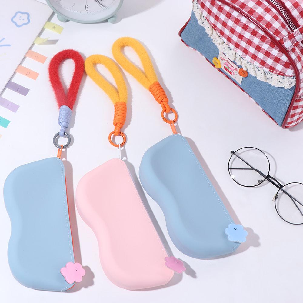 Eco-friendly Portable Zipper Eyeglasses Bag Plush Handle Glasses Storage Bag  Travel Essentials