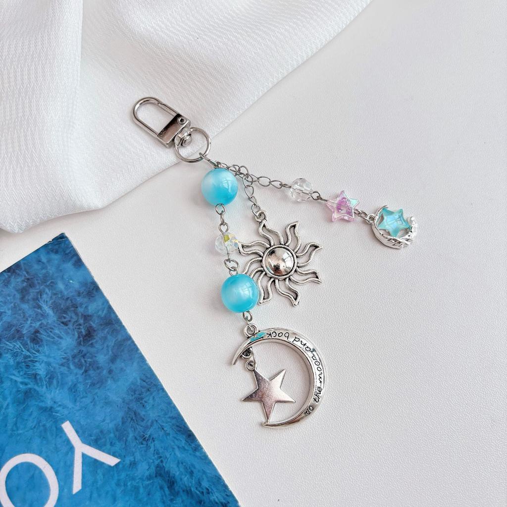 Cute Beaded Keychain Fade-Resistant Celestial Charm Keychain Sun Moon Star Keychain Unique Phone Lanyard Key Ring For Bag