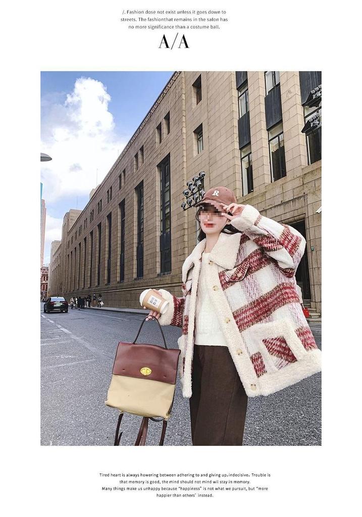 Petite Women's Retro Plaid Faux Lambswool Coat - Korean British Style for Autumn/Winter 2024