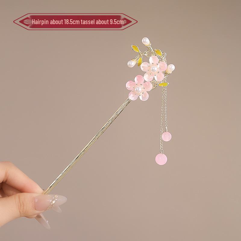 Elegant Red Rose Tassel Hairpin - U-shaped Hair Accessory for Women, Perfect for Updos and Traditional Attire.