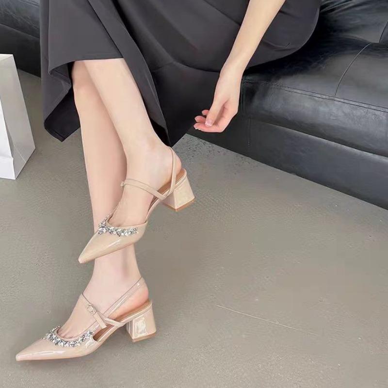 Fashionable Baotou Square Heel Sandals Summer New Pointed Crystal Buckle Line with Soft Sole Non-slip Mid-heel Shoes