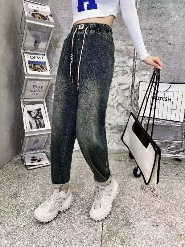 

Plus Size High Waist Straight Leg Flocking Jeans for Women 6XL