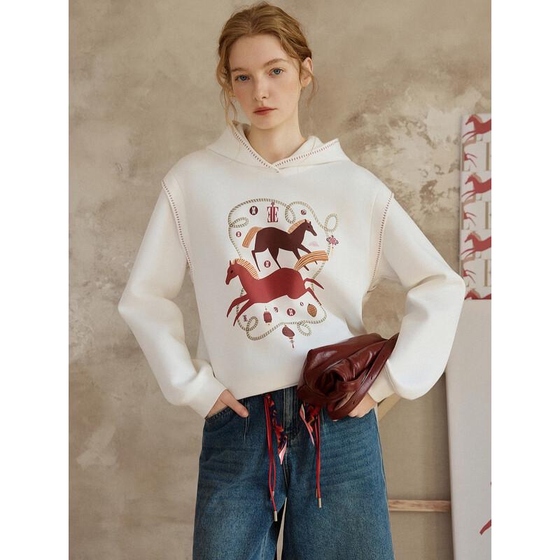 ELLE Christmas Pony Embroidered Hooded Sweatshirt M