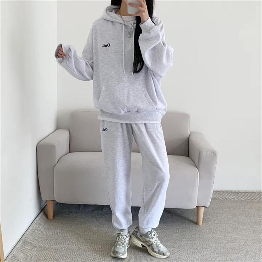 Women's Loose Sportswear Set: Solid Color, Plus Velvet, Korean Fashion, Two-Piece for Spring & Autumn Winter