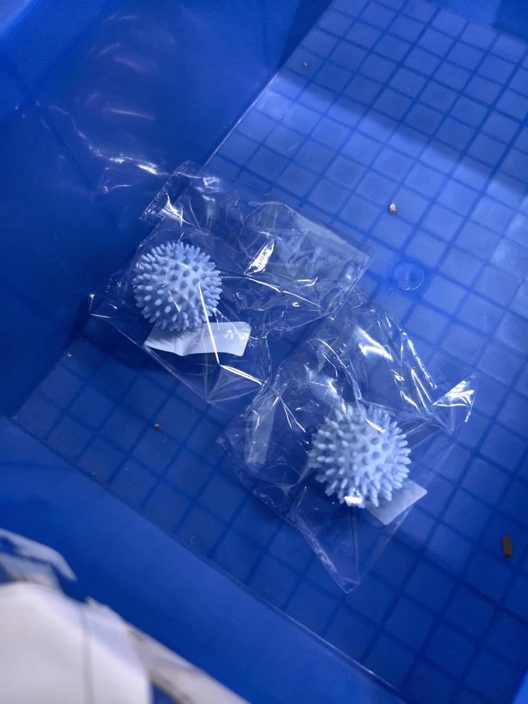 Laundry Ball Anti Winding Large Cleaning Ball with Textured Surface for Drum Washing Machines Reusable Tumble Dryer Ball for Household Use