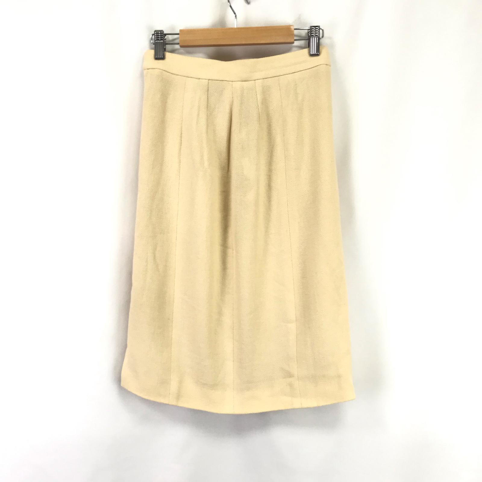

Chloe Knee-Length Tight Skirt Ivory 40 Women s M(USED)