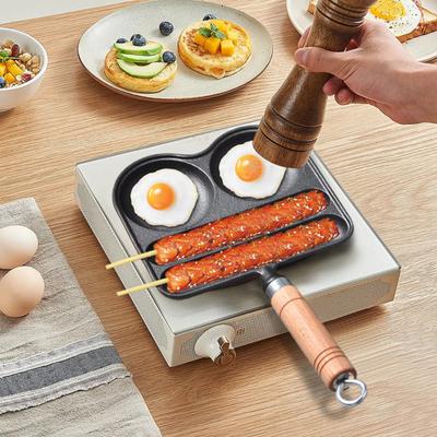 4-Tassen-Bratpfanne, Omelettpfanne aus Gusseisen, Antihaftbeschichtung, hitzebeständiger Holzgriff für gleichmäßiges Erhitzen, Wurstpfanne für Gasherd