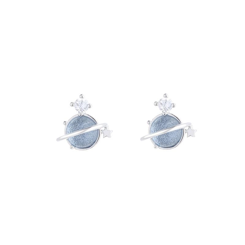Gu Maoning, Light Luxury Moonstone Mercury Stud Earrings Women S Small Dream Blue Planet Small Diamond Star Earrings French