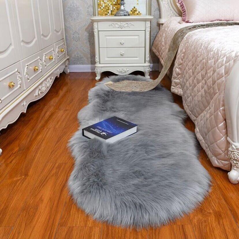 Soft Plush Carpet Rug - Imitation Wool for Bedroom, Sofa, or Bay Window