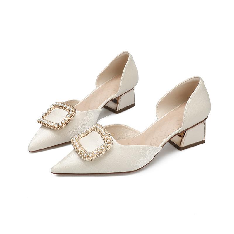 

Баотоу полые сандалии женские новые остроносые туфли на высоком каблуке толстый каблук модные на среднем каблуке одинарные туфли 39 бежевый