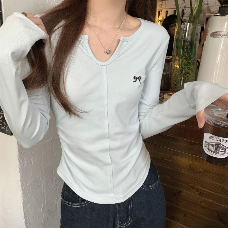 

Spring U-neck irregular fishbone line top women s bow embroidered long-sleeved T-shirt sweet pure desire bottoming shirt XL синій