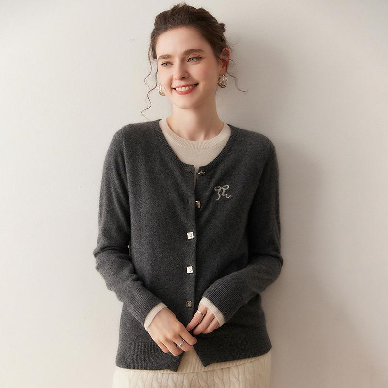 2025 Elegant Cashmere Jacquard Knit Round Neck Cardigan - Versatile Wool Women's Top