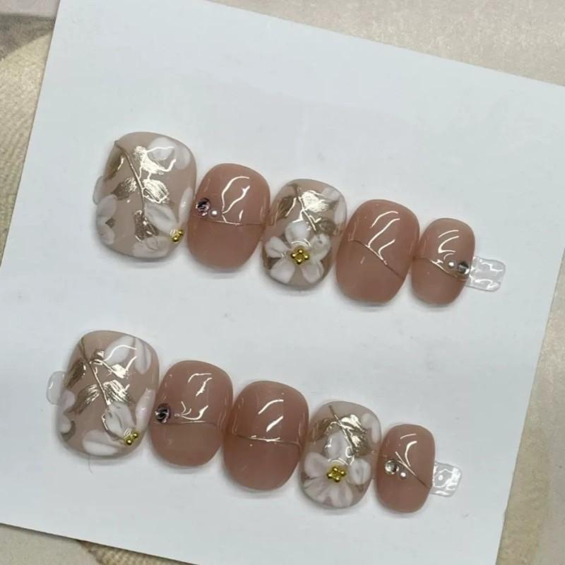 

Искусственные ногти Цветы Милый Короткий Стиль Нюдовый Маникюр Накладные Многоразовые Ногти L