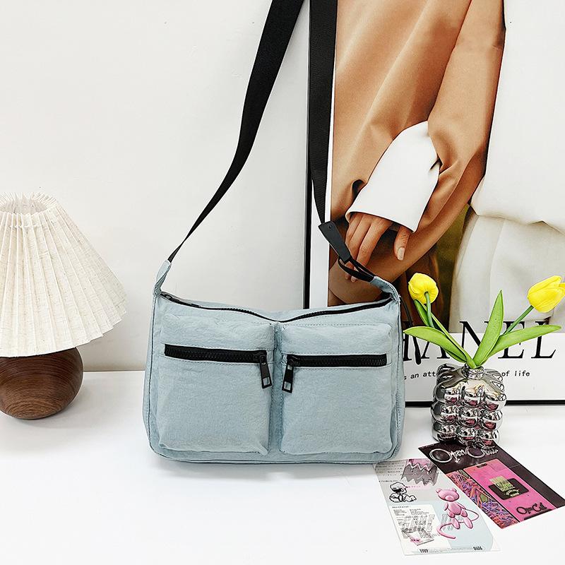 Bag Women's 2025 Autumn New Korean Version Niche Design Nylon Multi-pocket Messenger Bag Commuter Casual Shoulder Bag