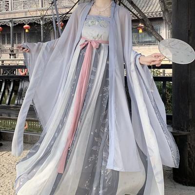 Hanfu-Damenanzug im chinesischen Tang-Dynastie-Stil