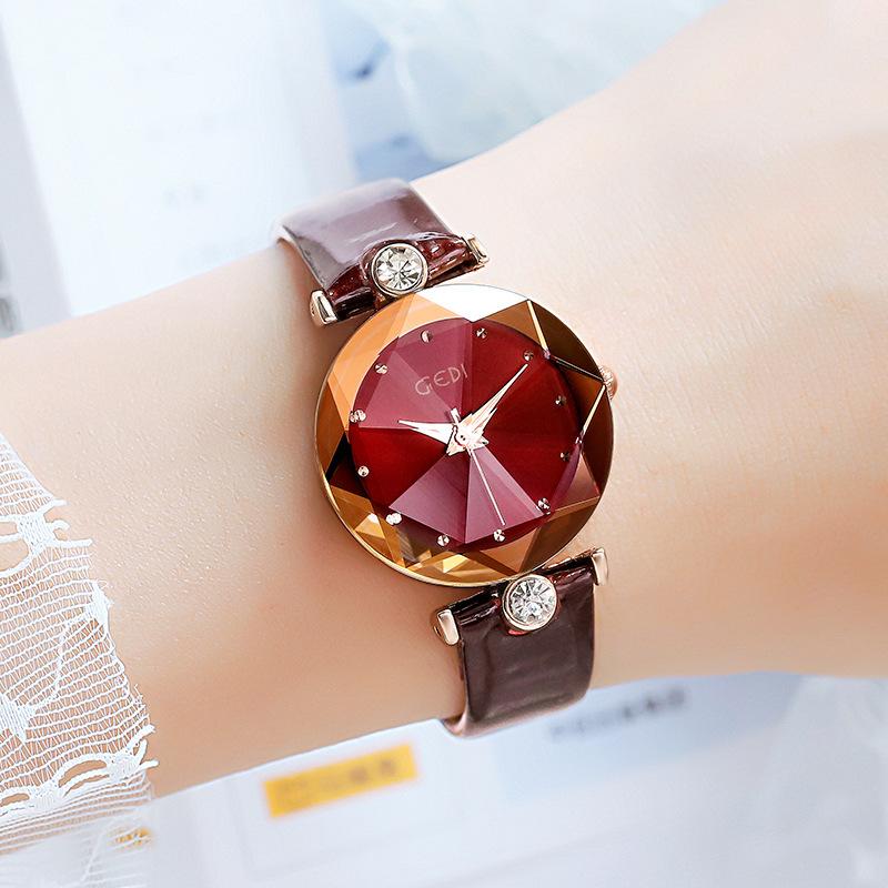 Fashionable Female Student Watch, Diamond Three-dimensional Mirror Quartz Watch for Women, Korean Style Casual Belt Watch