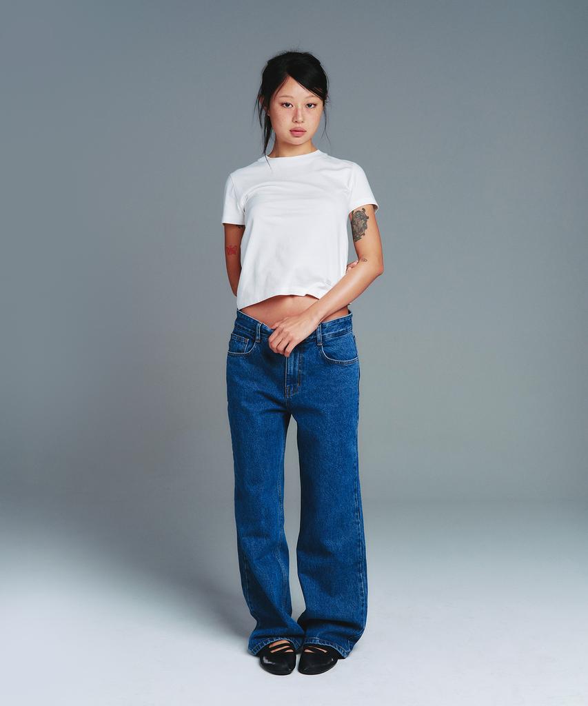 AMES-WORLDWIDE Classic Basic Tee White