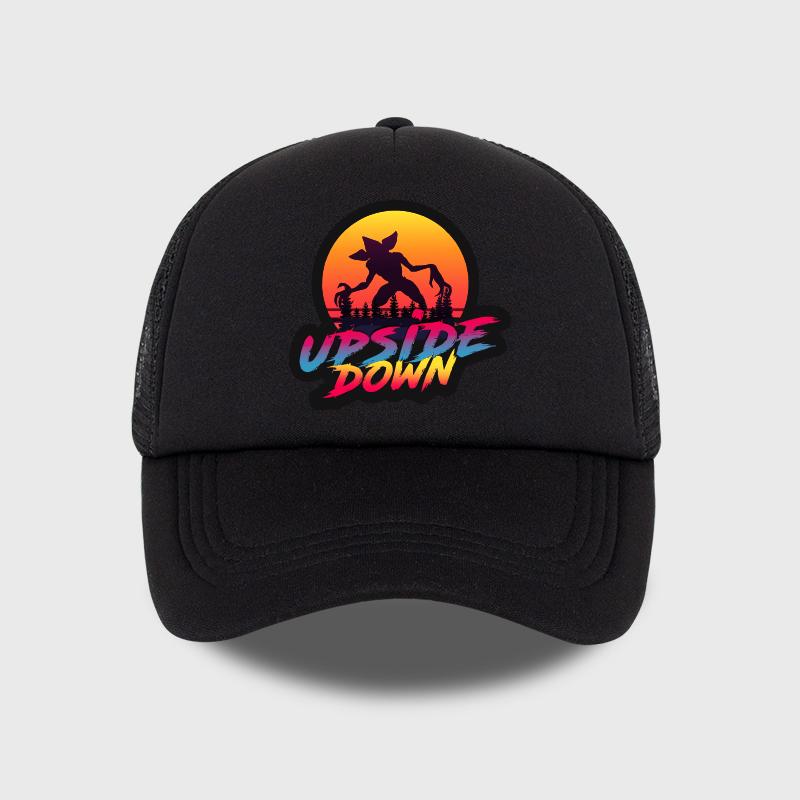 

Upside Down Printed Mesh Cap Trendy Drama Fan Style Daily Commute Outdoor Hiking BingeWatching Gatherings Fan Gift