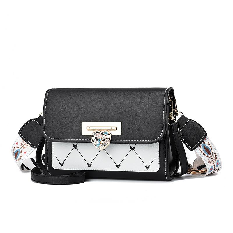 Bag women's new trendy foreign style shoulder messenger mobile phone bag versatile Internet celebrity small square bag