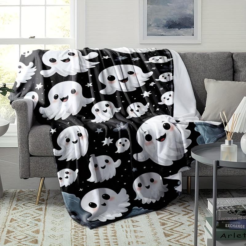 1pc Halloween gift cartoon pattern blanket, polyester fabric, machine washable, suitable for bedroom living room decoration