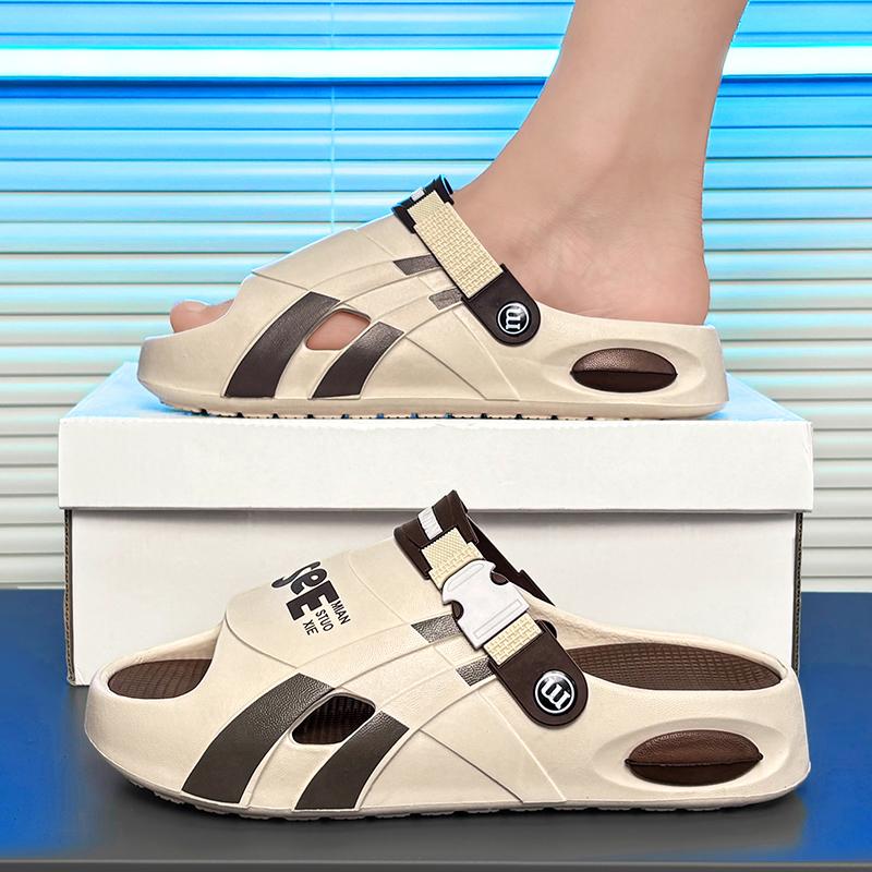 Fashion Men Thick Sole Summer Beach Slides Bathroom Anti Slip Slipper Soft Sandals Simplicity Ultra Light Letter Shoes Men Slippers