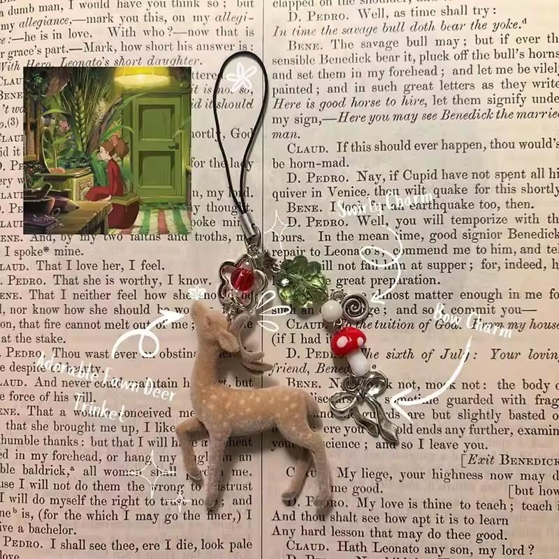 Handmade 3D Adorable Fawn Deer Charm/Keychain Christmas Gift Floral Beads Key Chains Bag Pendant