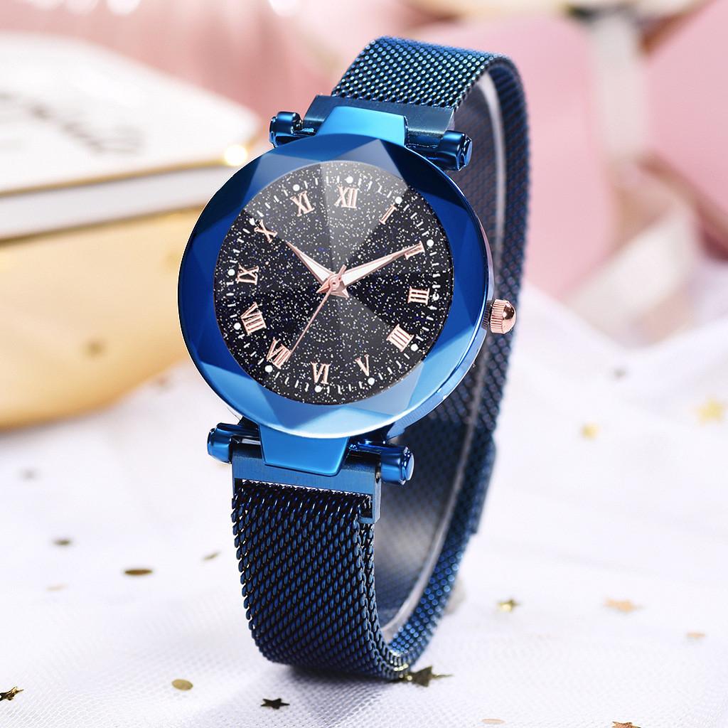 Women Sky Starry Luminous Watch Roman Numerals Quartz Watch Magnet Wristwatch