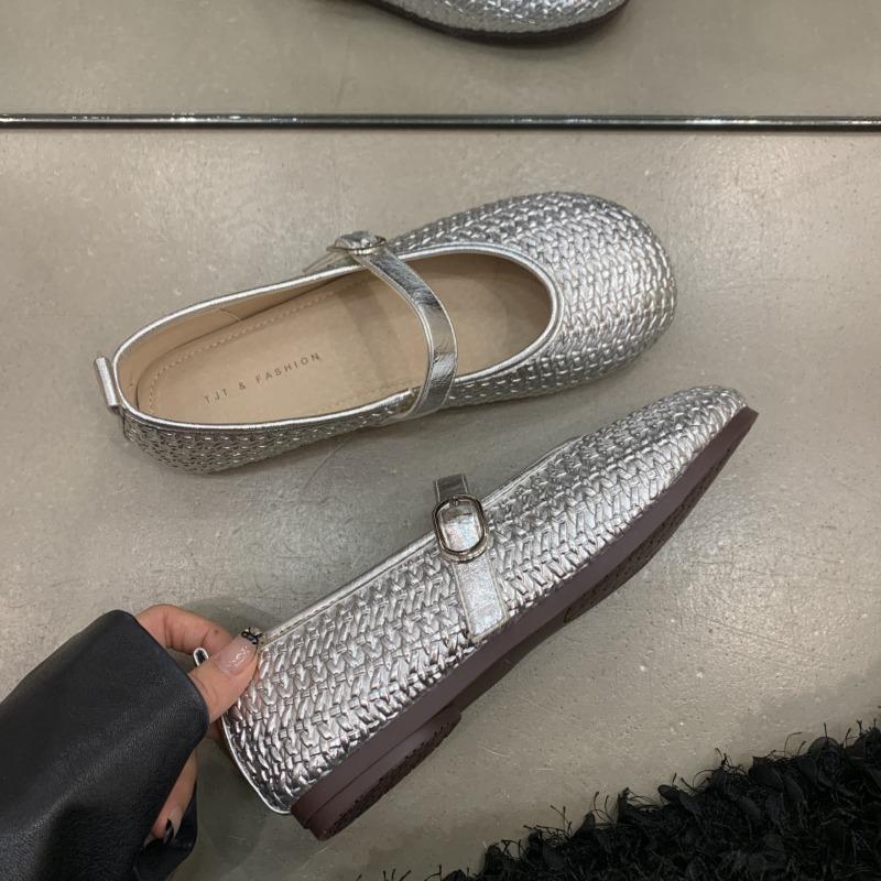 

Fashion Silver Mary Jane Shoes Women s Shallow Mouth 2025 Summer New Versatile Ultra Light Flat Slip-on Casual Single Shoes 40 серебряный