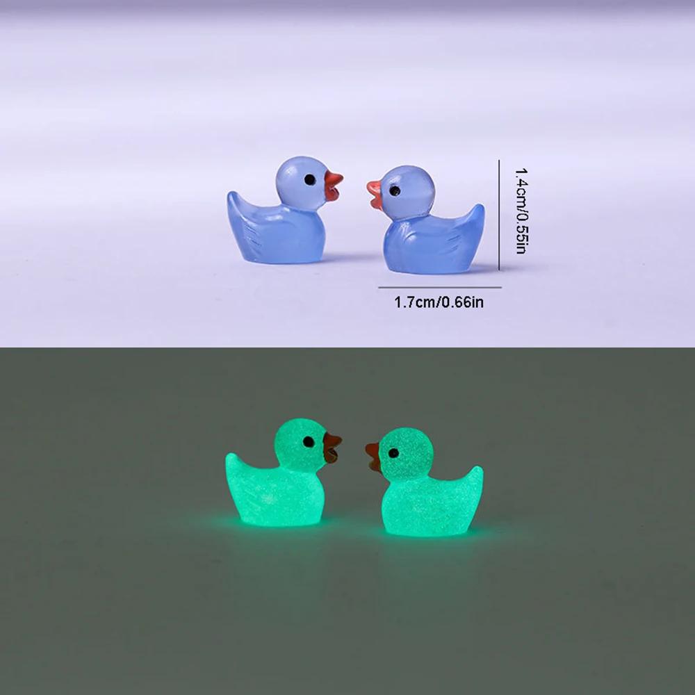10/20PCS Luminous Mini Ducks Moss Microlandscape Miniature Duck Figurines Fairy Garden Accessories Home Decor Glow Dark Toys
