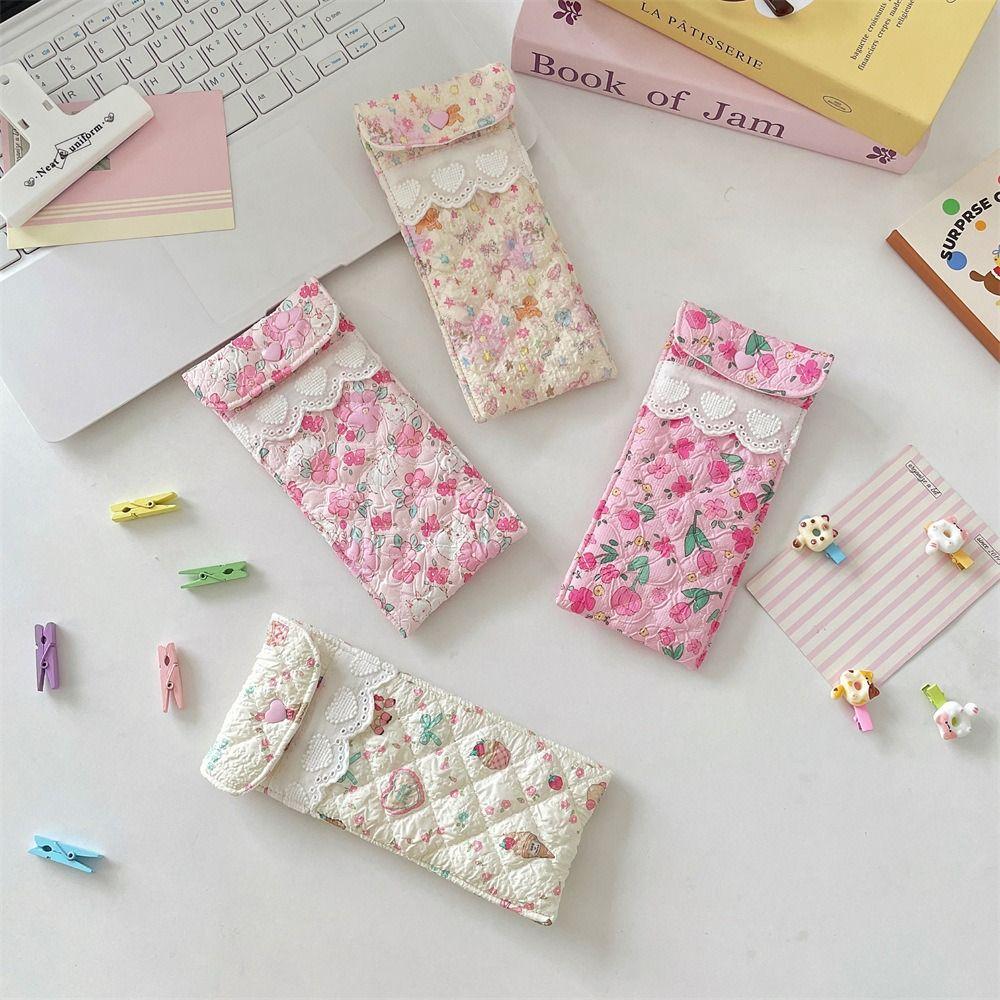 Sweet Cute Pencil Case Korean Style Lovely Eyeglasses Case Lightweight Lipstick Bag Girls