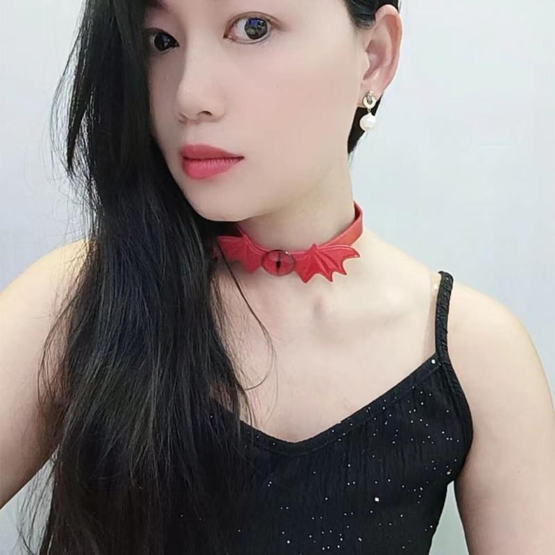 Halloween Devil Bat Wing Choker Necklace, Leather Bat Choker, Leather Collar Necklace for Women Halloween Cosplay