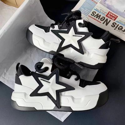 Fashion New Women's Skateboarding Shoes Thick Soled Height Increasing Casual Sports Shoes Campus Style Morning Running Shoes Sneakers