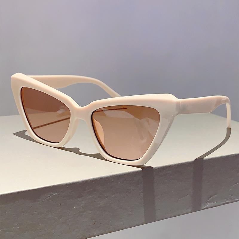 Vintage Cat Eye Women Sun Glasses Trendy Retro Brand Designer Shades  New Fashion High Quality Outdoor Eyewear