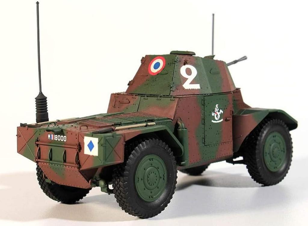 ICM 1/35 Französischer Panhard AMD-35 (178) Gepanzerter Kommandowagen 35375 Plastikmodell