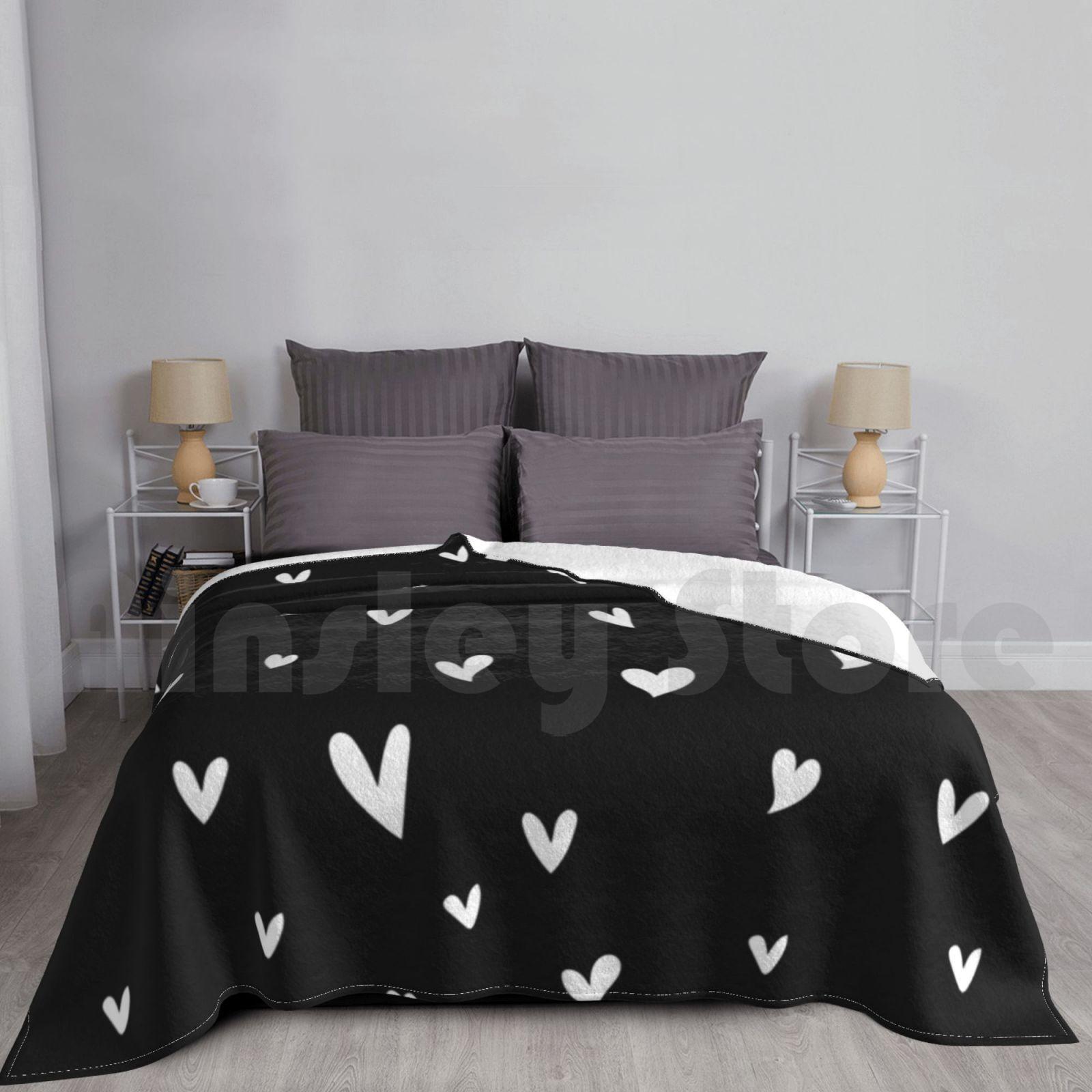 Black And White Heart Doodles Apron Blanket Fashion Custom 1649 Pattern Heart Patterns Patterns Doodle Size: 75*100cm, Weight: 230 GSM