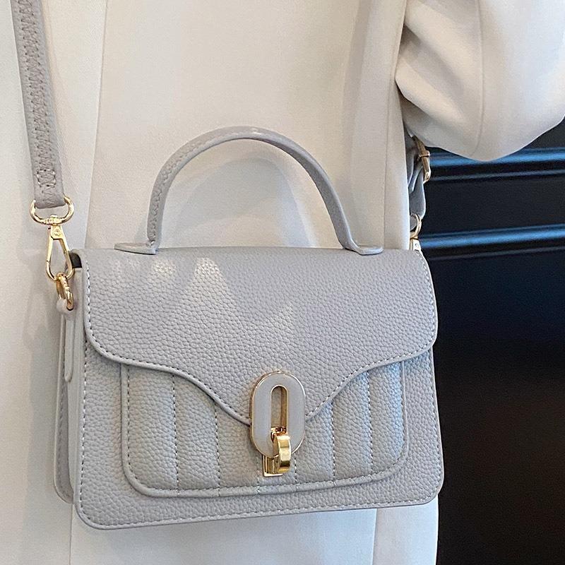 Autumn retro portable small square bag new popular texture commuter shoulder bag fashion messenger women's bag